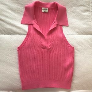 Abercrombie hot pink ribbed crop polo 🌸